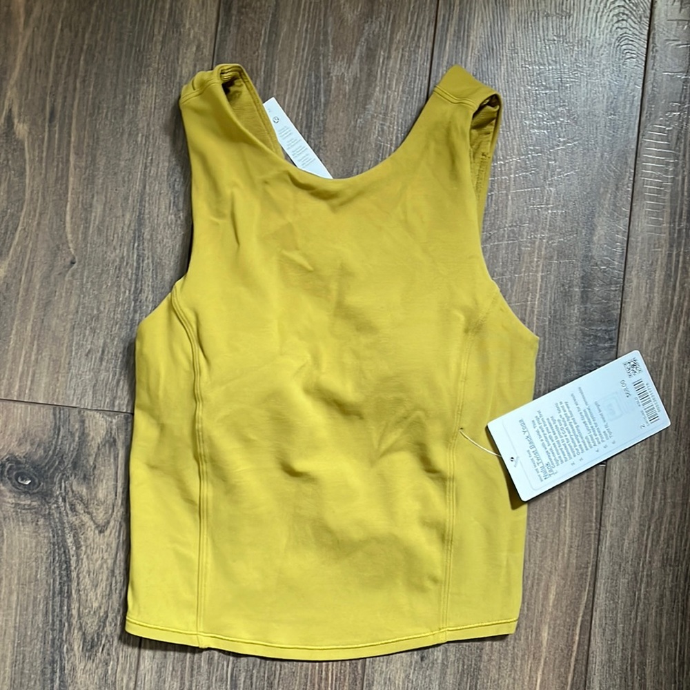 Lululemon Twist Back Yoga Tank - New